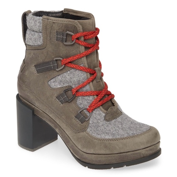 Sorel lace up boot - Picture 1 of 4